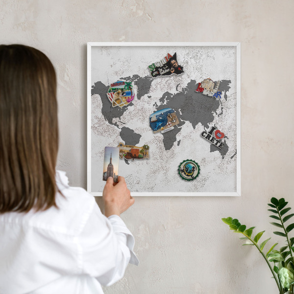 Tabuľa na magnetky z ciest biela rama Mapa sveta