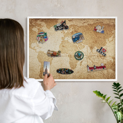 Tabuľa na magnetky z ciest biela rama Stará mapa