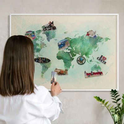 Závesná tabuľa na magnetky v bielej rame Mapa sveta