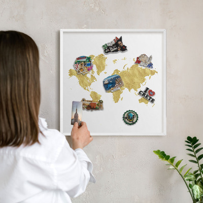 Tabuľa na magnetky z ciest biela rama Mapa sveta