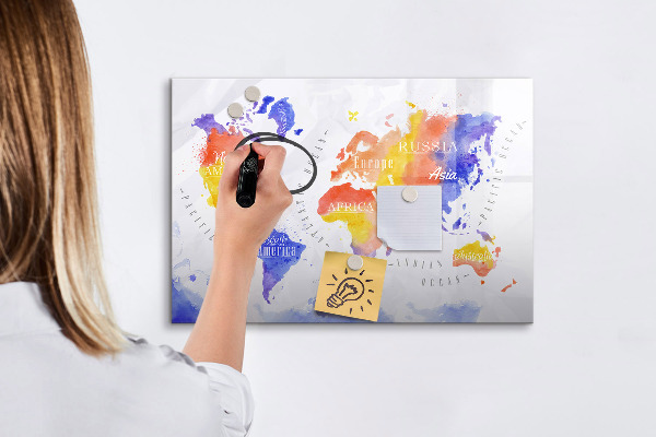 Kresliaca magnetická tabuľa Farebná mapa sveta s fotografiami