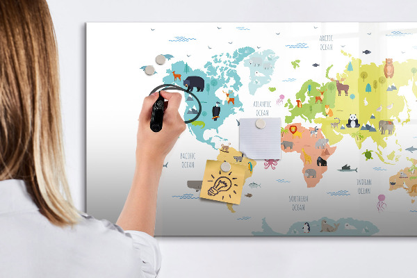 Kresliaca magnetická tabuľa Interaktívna mapa sveta pre personalizáciu