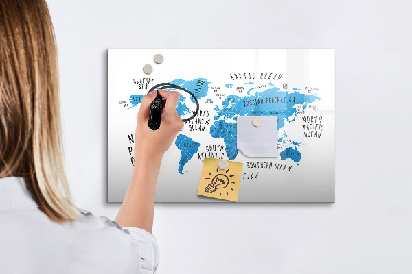 Kresliaca magnetická tabuľa Mapa sveta pre personalizáciu fotografií