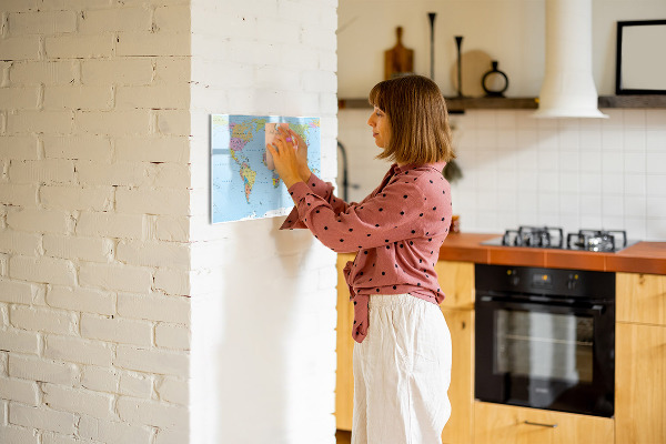 Magnetická popisovateľná tabuľa Mapa sveta s osobnými fotografiami