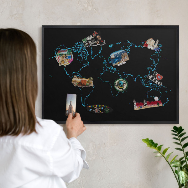 Tabula na magnetky na stenu čierna rama Mapa sveta