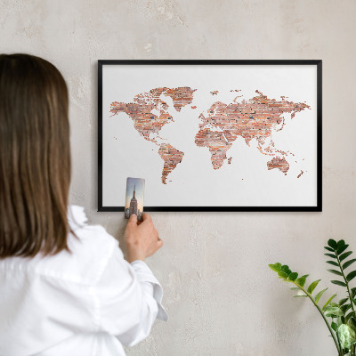 Magnetická dekoračná tabuľa na stenu v čiernej rame Tehlová mapa
