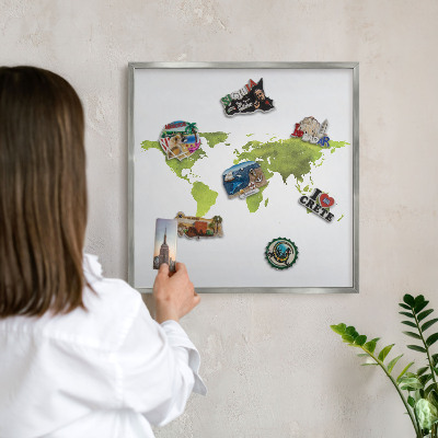 Nástenná tabuľa na magnetky strieborná rama Zelená mapa