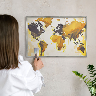 Plechová tabuľa na magnetky v striebornej rame Mapa sveta