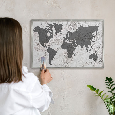 Plechová tabuľa na magnetky v striebornej rame Mapa sveta