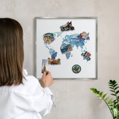 Plechová tabuľa na magnetky v striebornej rame Akvarelová mapa