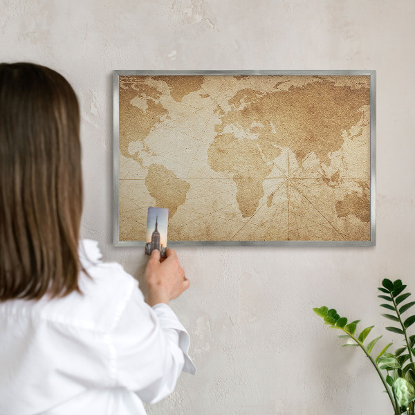Plechová tabuľa na magnetky v striebornej rame Stará mapa