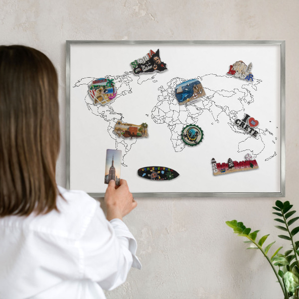 Plechová tabuľa na magnetky v striebornej rame Vrstevnicová mapa
