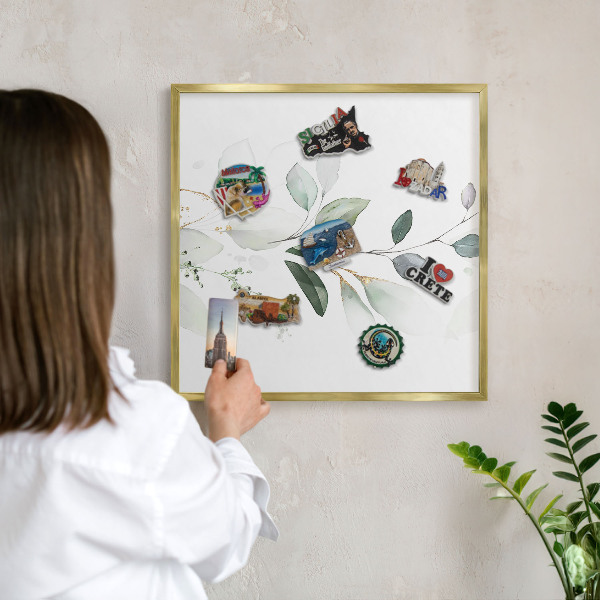 Magneticka tabula na stenu zlatá rama Botanická elegancia