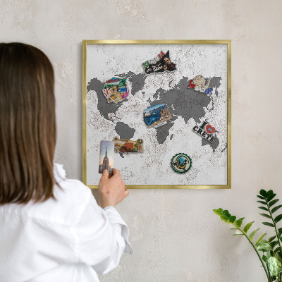 Tabuľa na magnetky z ciest v zlatej rame Mapa sveta