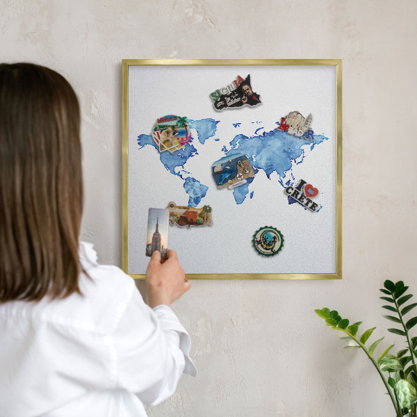Tabuľa na magnetky z ciest v zlatej rame Akvarelová mapa