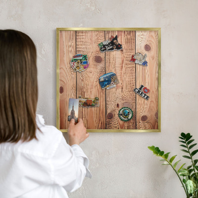 Magneticka tabula na stenu zlatá rama Drevené dosky