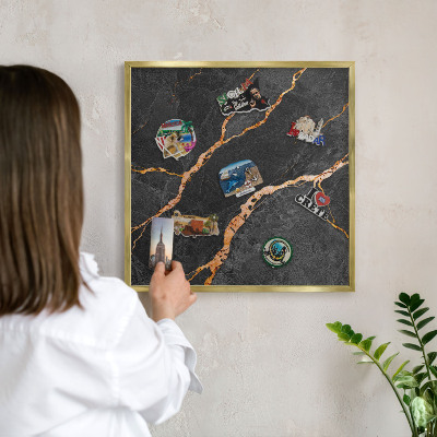 Magneticka tabula na stenu zlatá rama Mramorové stuhy