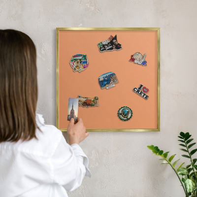 Magneticka tabula na stenu zlatá rama Pastelovo oranžová
