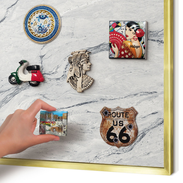 Magneticka tabula na stenu zlatá rama Sivá elegancia