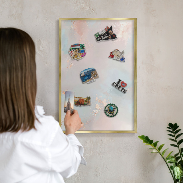 Magneticka tabula na stenu zlatá rama Pastelová harmónia