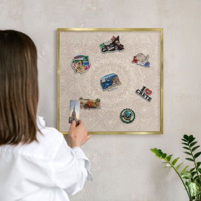 Magneticka tabula na stenu zlatá rama Dekoratívna mandala