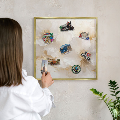 Magneticka tabula na stenu zlatá rama Pastelové kvety
