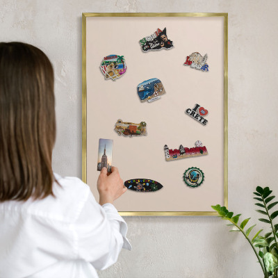 Magneticka tabula na stenu zlatá rama Teplá béžová