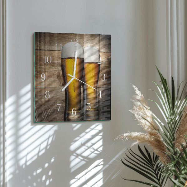 Štvorcové hodiny Pivo