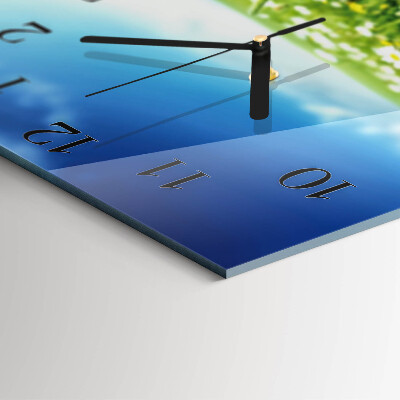 Štvorcové hodiny Lúka
